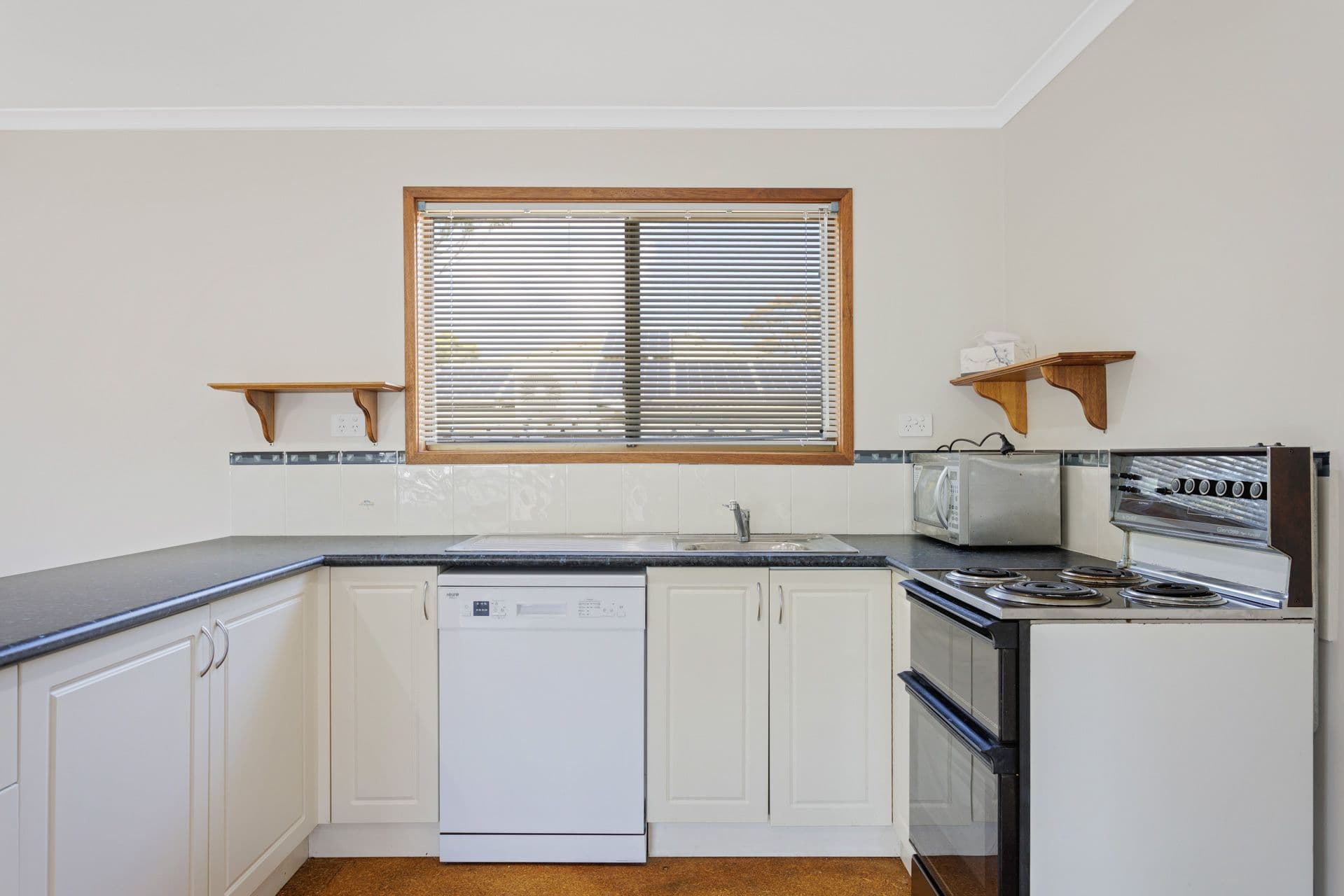 7 Seascape Avenue, Cowes VIC 3922, Cowes - Thumbnail 7