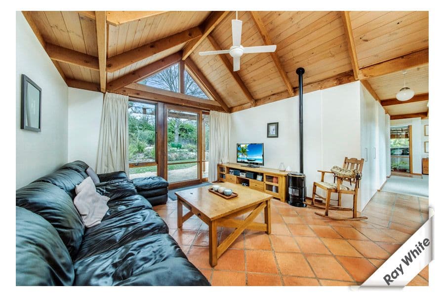 11 Esmond Avenue, Jerrabomberra NSW 2619, Jerrabomberra - Thumbnail 4