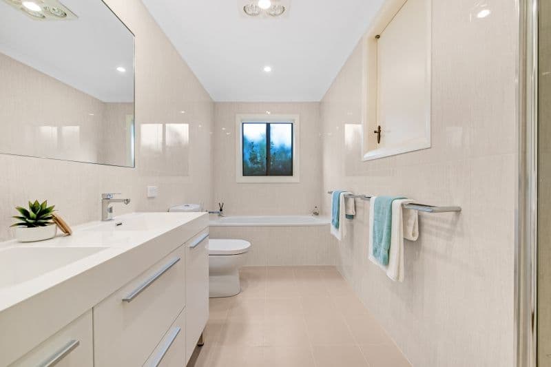 19 Tallowwood Avenue, Cherrybrook - Thumbnail 6