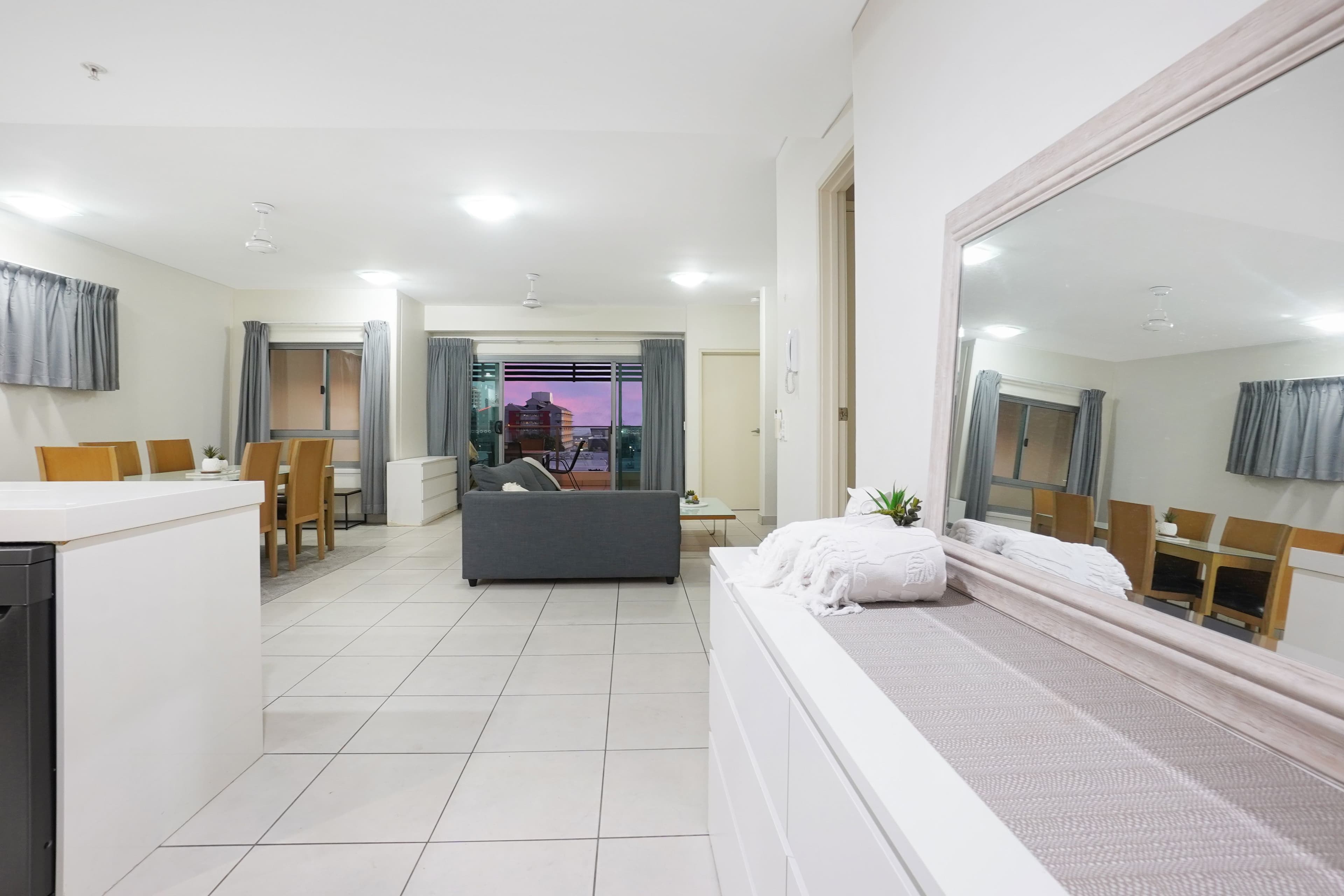 24 Litchfield Street, DARWIN CITY NT 0800, Darwin City - Thumbnail 2