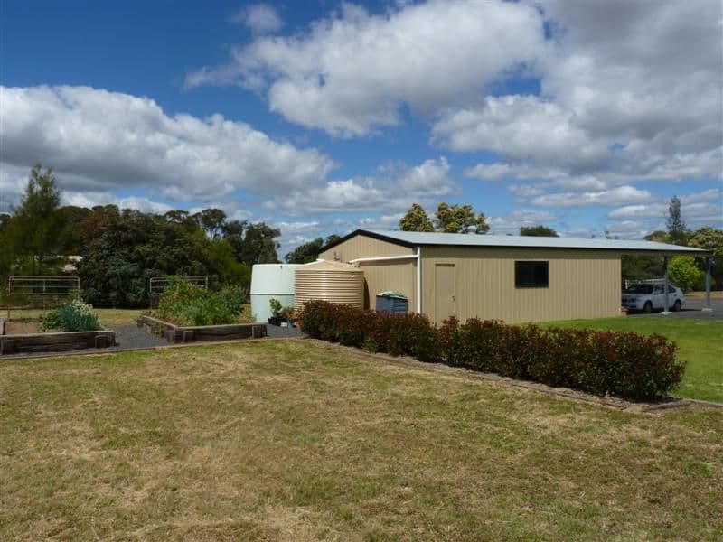 8 Torryburn Way, DUBBO NSW 2830, Dubbo - Thumbnail 7