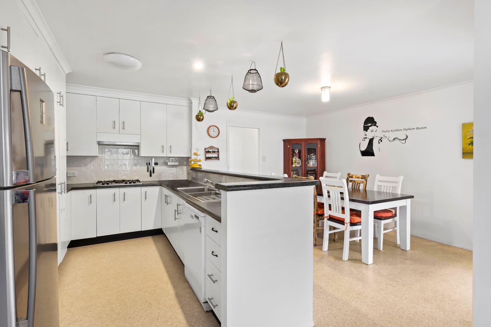 27 Biscay Crescent, Glenvale QLD 4350, Glenvale - Thumbnail 4