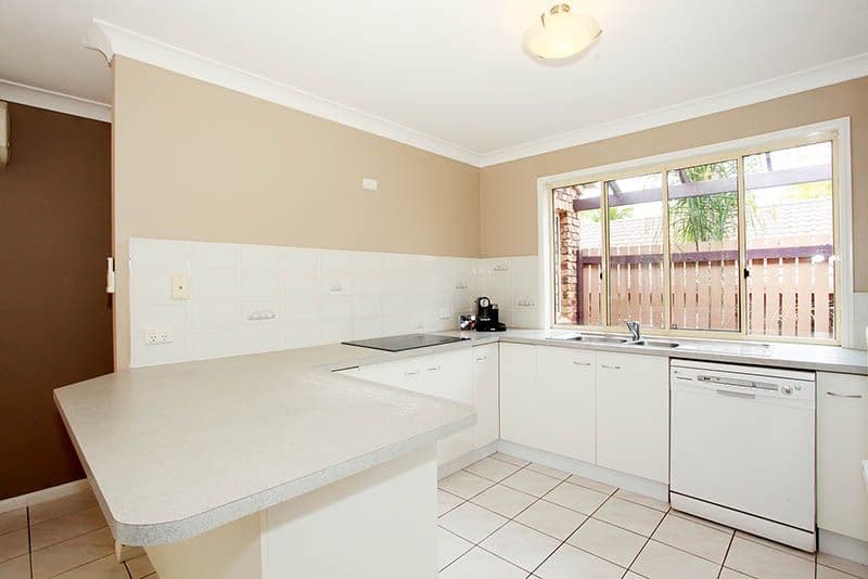 28 Springfield Place, FOREST LAKE QLD 4078, Forest Lake - Thumbnail 8