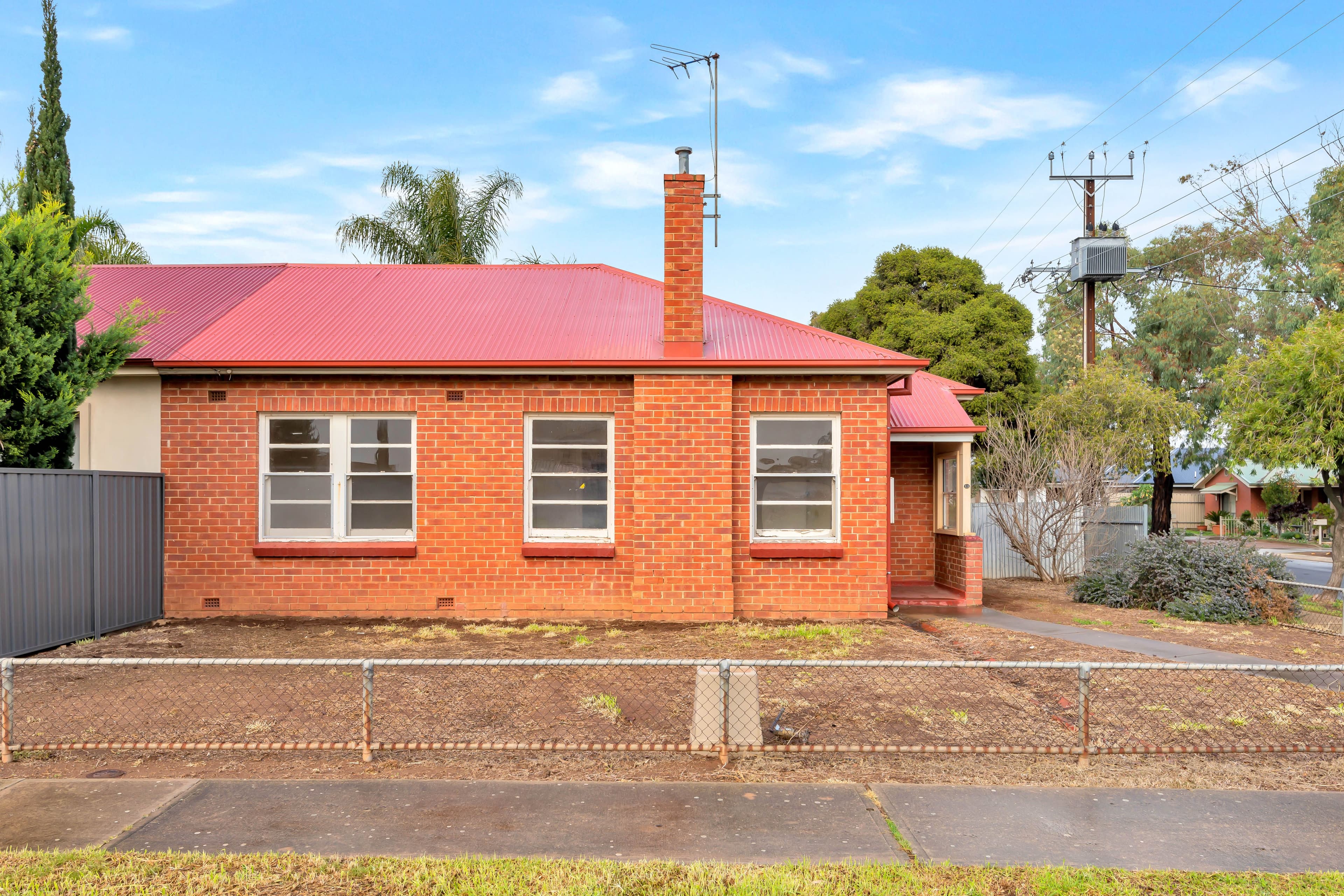 11 Lewis Crescent, Woodville West SA 5011, Woodville West - Thumbnail 2