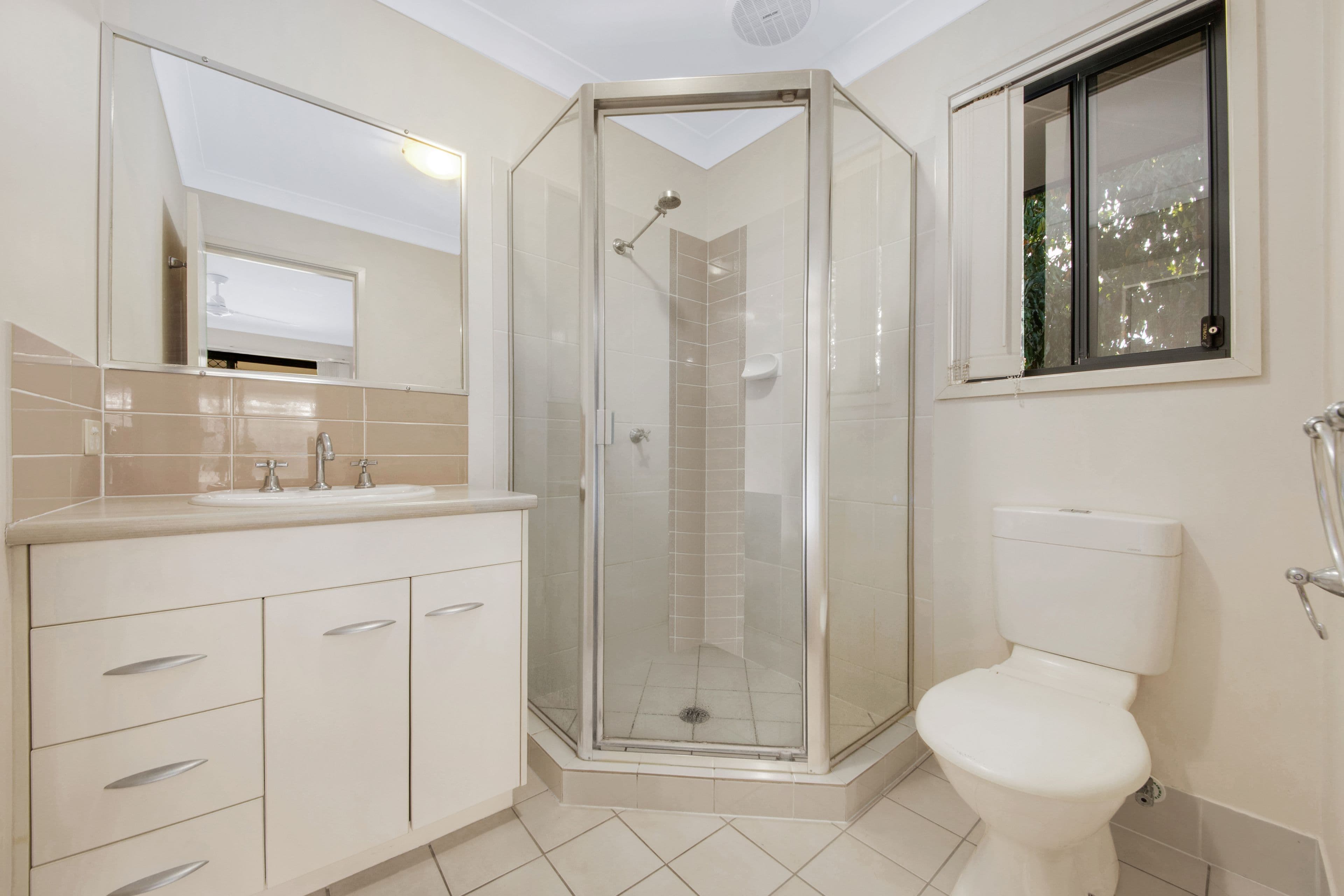 45 Liriope Drive, Kirkwood QLD 4680, Kirkwood - Thumbnail 5