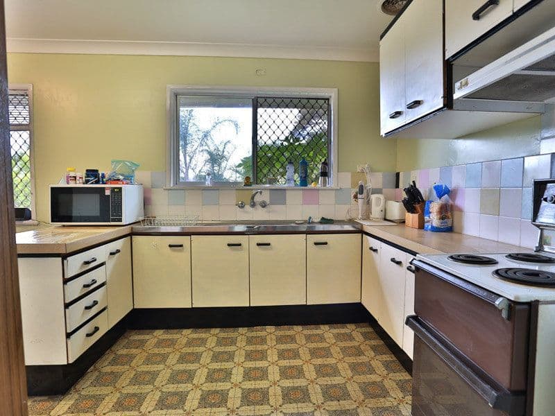 27 Mongabarra Street, Bracken Ridge QLD 4017, Bracken Ridge - Thumbnail 4