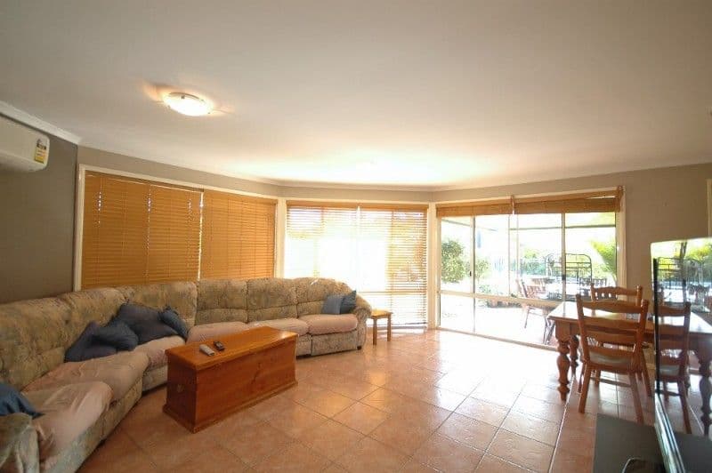 28 Meadow Way, UPPER COOMERA QLD 4209, Upper Coomera - Thumbnail 4