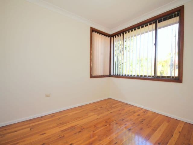 20 Kurrajong Avenue, GEORGES HALL NSW 2198, Georges Hall - Thumbnail 6