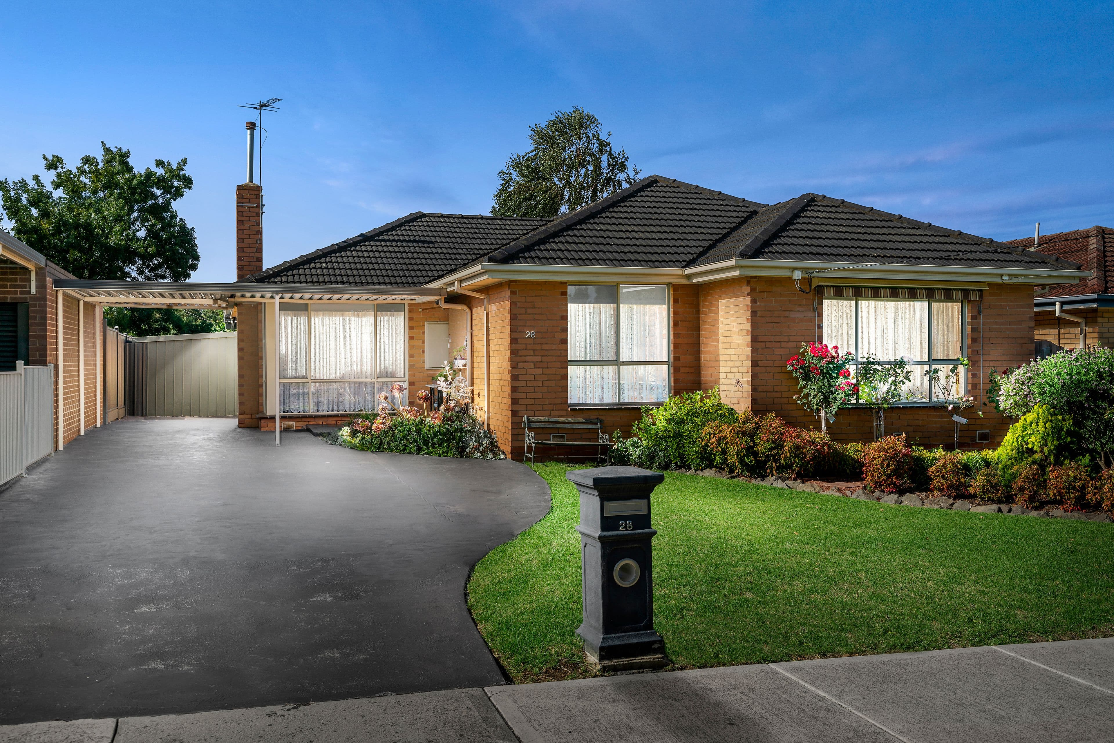 28 Forrest Street, Sunbury VIC 3429, Sunbury - Image 1