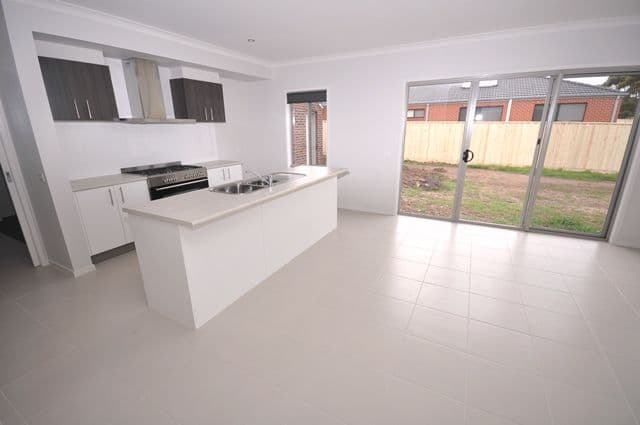 8 Vintage Court, BANNOCKBURN VIC 3331, Bannockburn - Thumbnail 2