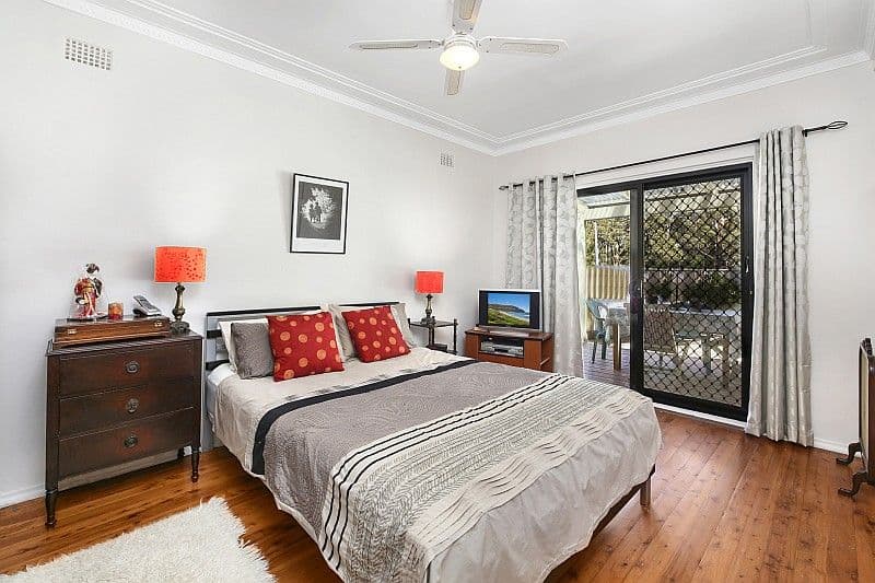 2 Kenmare Avenue, BERKELEY VALE NSW 2261, Berkeley Vale - Thumbnail 8