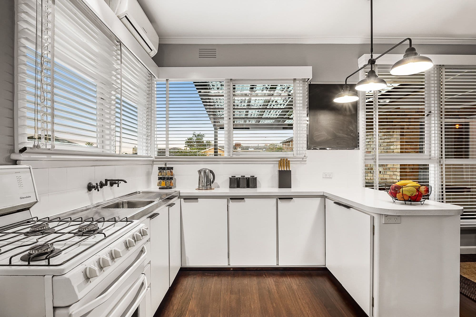 32 Nash Road, Box Hill South VIC 3128, Box Hill South - Thumbnail 4