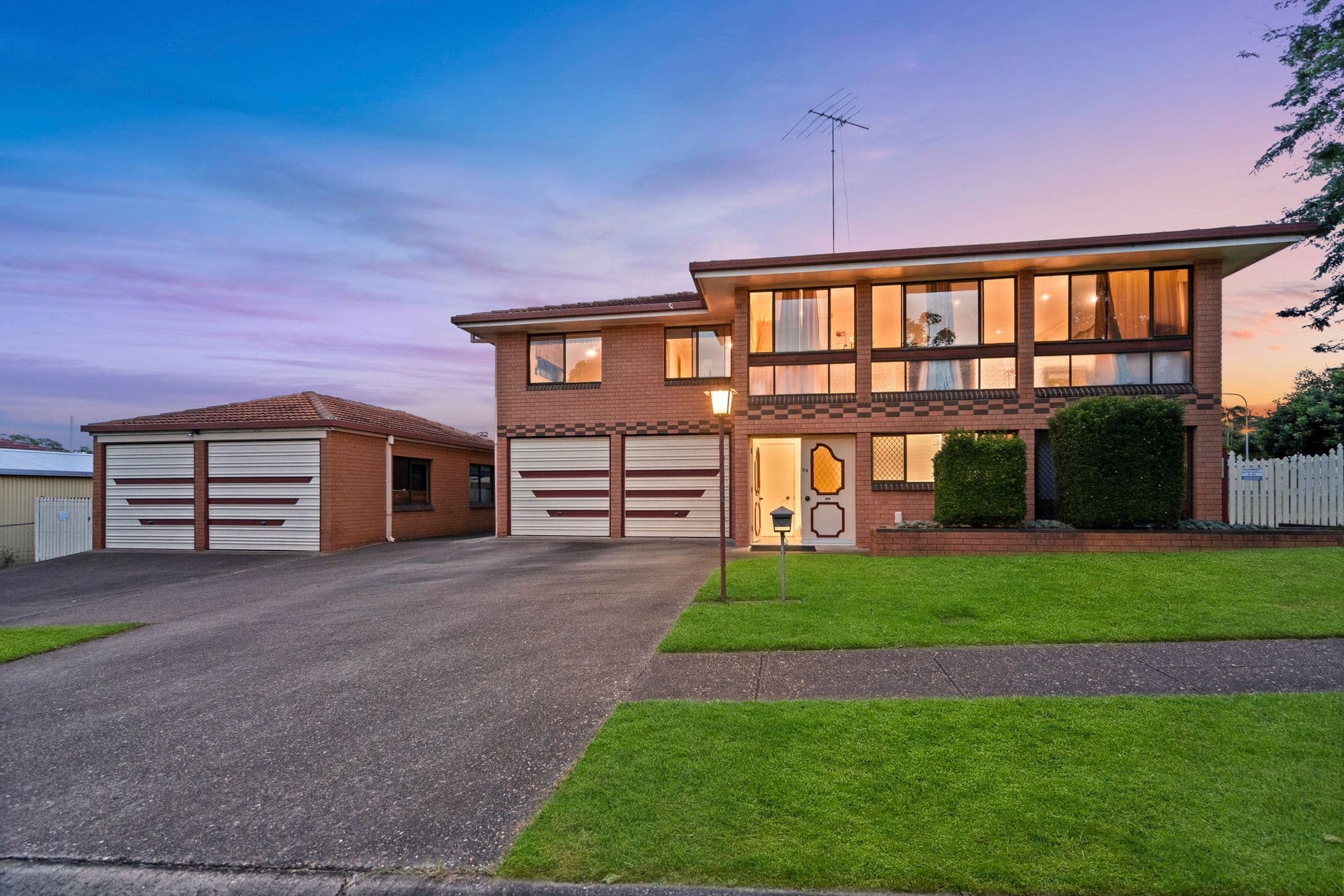 29 Bluebell Street, Mansfield QLD 4122, Mansfield - Thumbnail 3