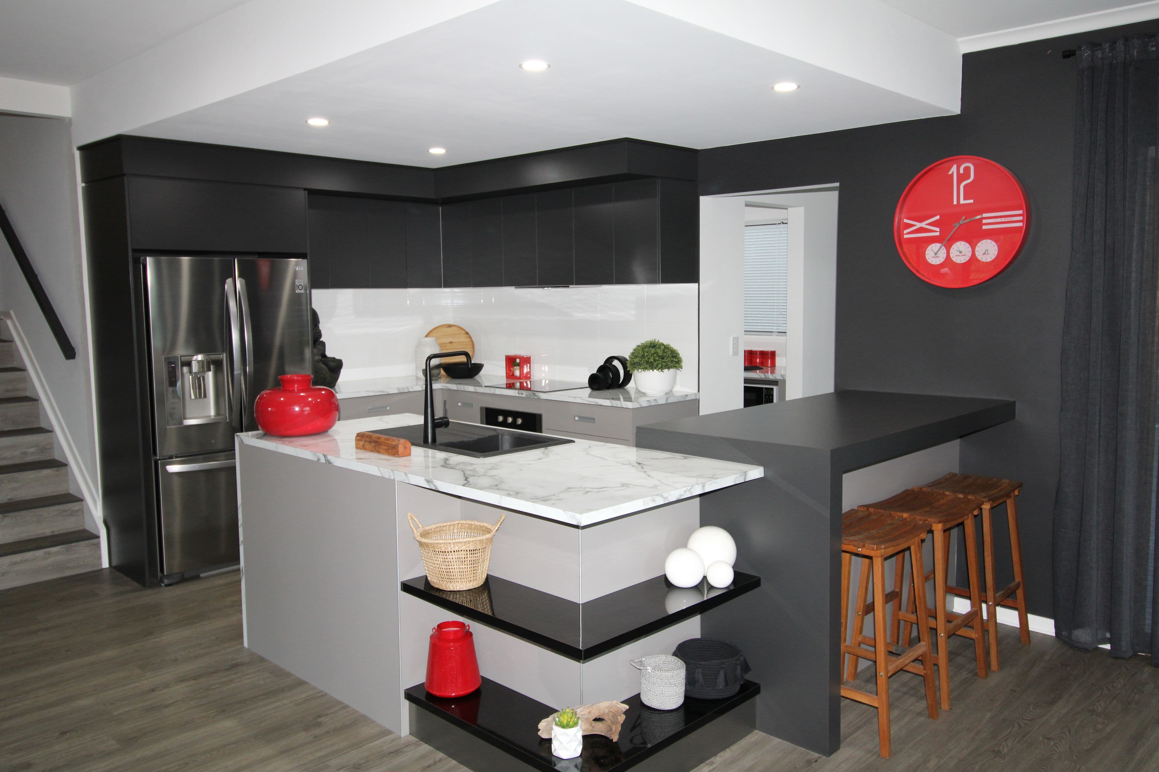 6 kathleen Court, Emerald QLD 4720, Emerald - Thumbnail 2