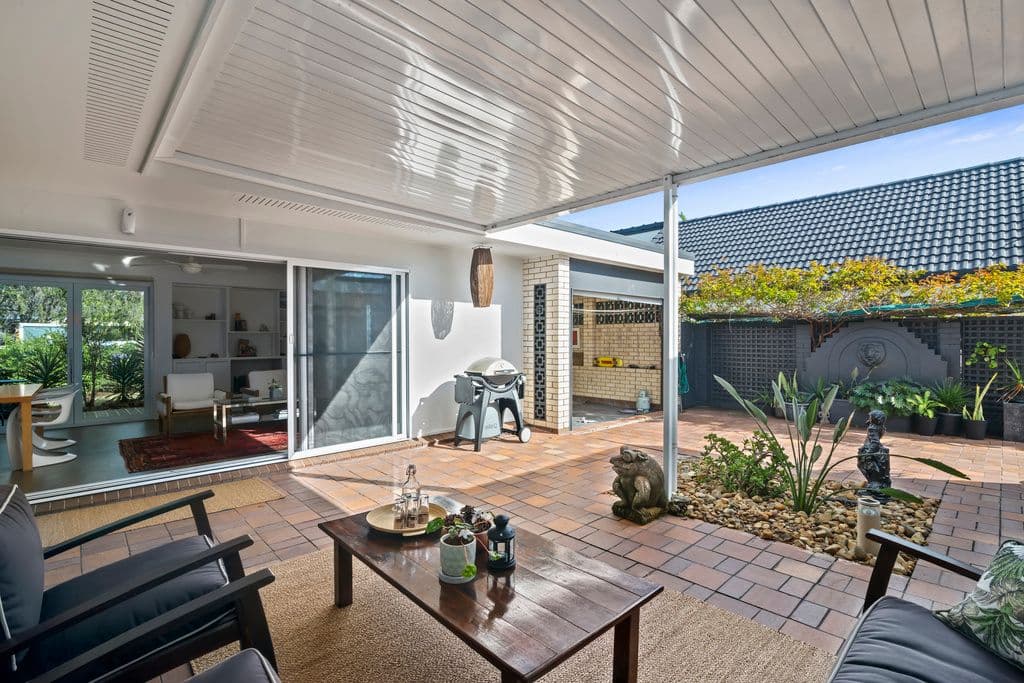 30 Illaroo Street, Palm Beach QLD 4221, Palm Beach - Thumbnail 3