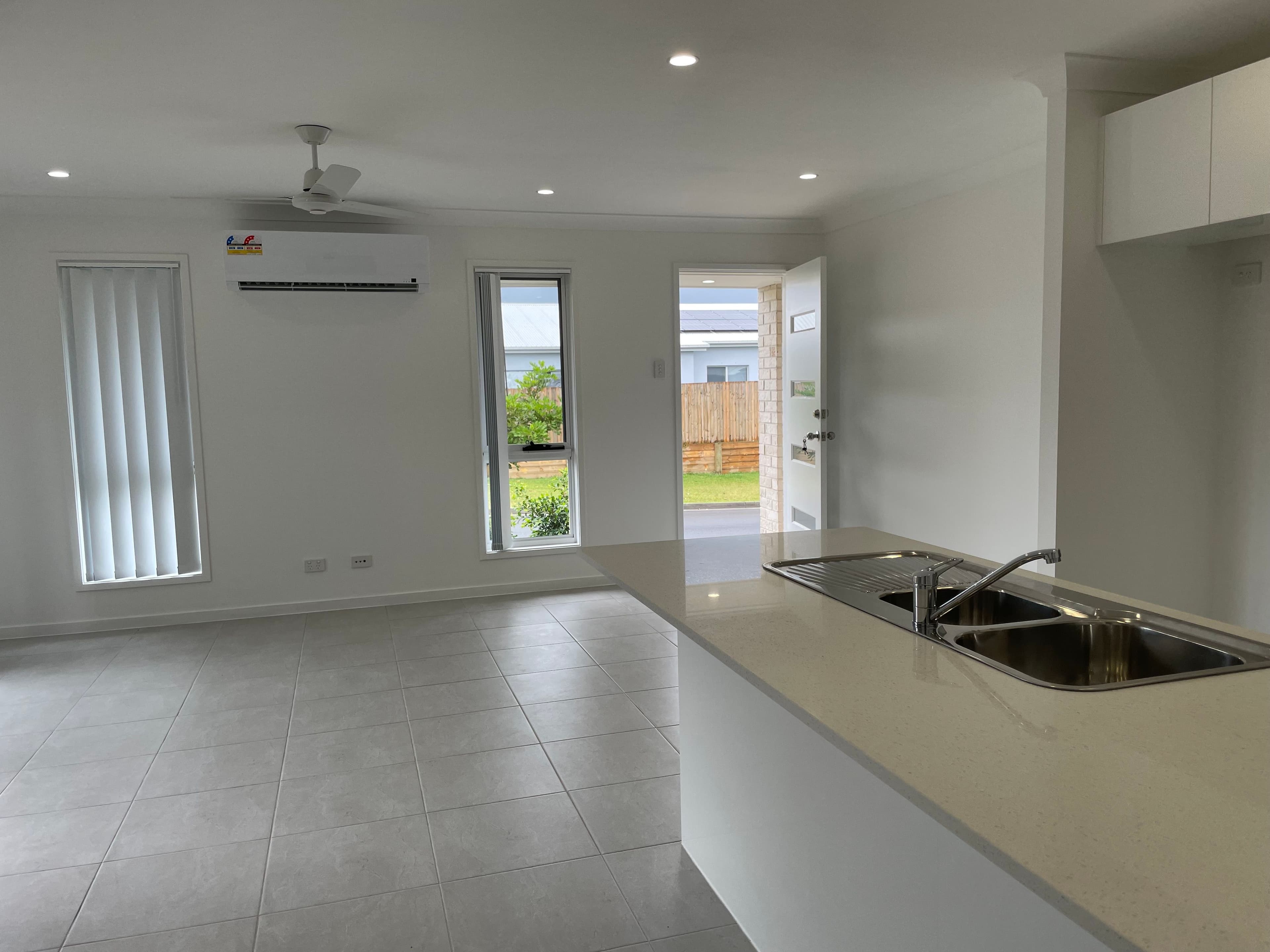 2B Eden Close, Pimpama QLD 4209, Pimpama - Thumbnail 3