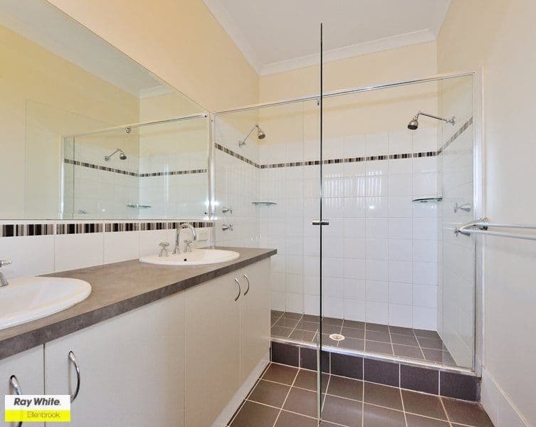 35 Birkett Circle, ELLENBROOK WA 6069, Ellenbrook - Thumbnail 8