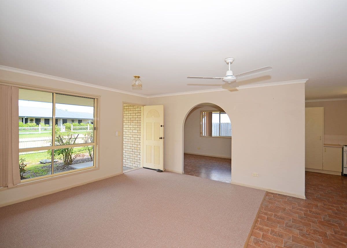 23 Tristania Crescent, URANGAN QLD 4655, Urangan - Thumbnail 3