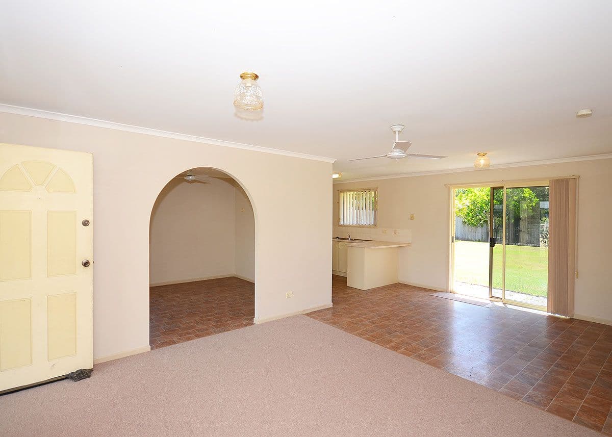 23 Tristania Crescent, URANGAN QLD 4655, Urangan - Thumbnail 6