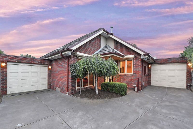 18 Leumear Street, OAKLEIGH EAST VIC 3166, Oakleigh East - Thumbnail 2