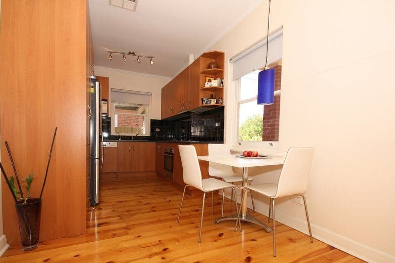 34 Lasscock Avenue, LOCKLEYS SA 5032, Lockleys - Thumbnail 2