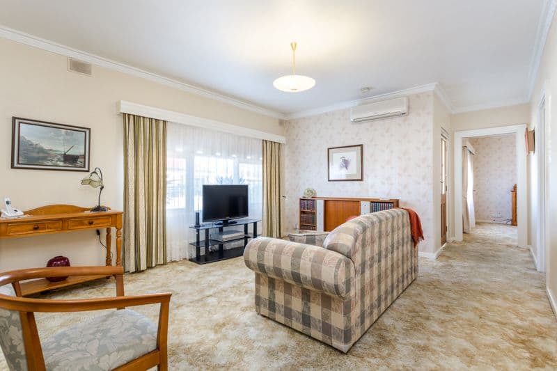 12 Malin Street, Semaphore Park SA 5019, Semaphore Park - Thumbnail 2