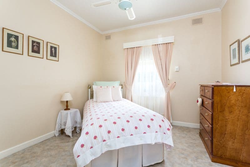 12 Malin Street, Semaphore Park SA 5019, Semaphore Park - Thumbnail 8