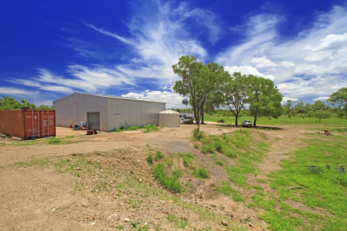 290 Six Mile Road, PINK LILY QLD 4702, Pink Lily - Thumbnail 5