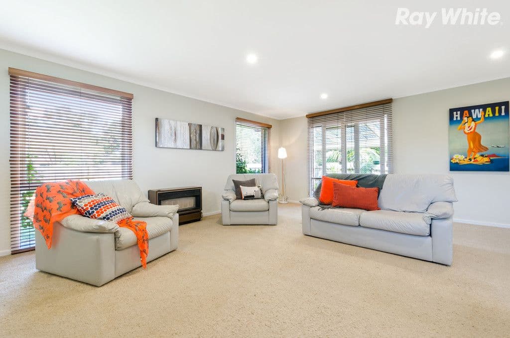 25 The Ridge West, Knoxfield VIC 3180, Knoxfield - Thumbnail 3
