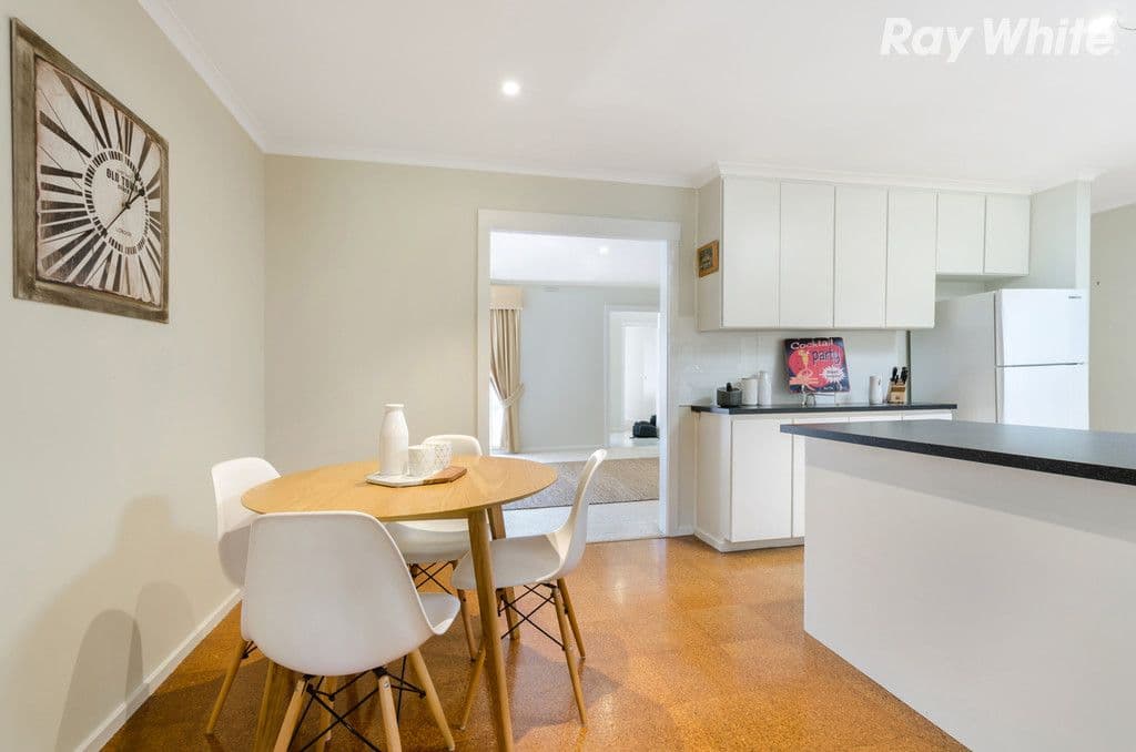 25 The Ridge West, Knoxfield VIC 3180, Knoxfield - Thumbnail 5
