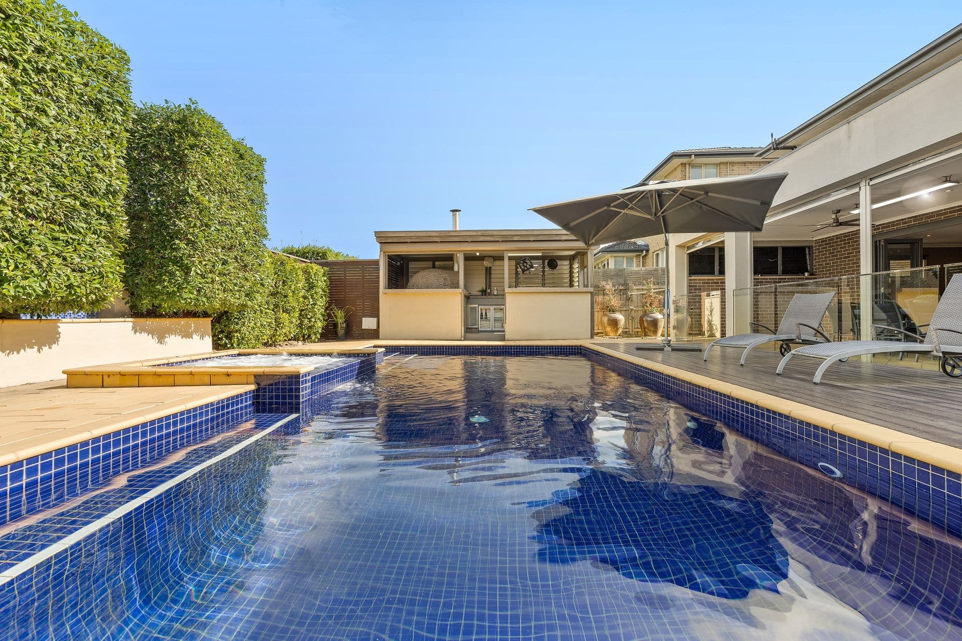 24 Irving Street, Mount Waverley VIC 3149, Mount Waverley - Thumbnail 3