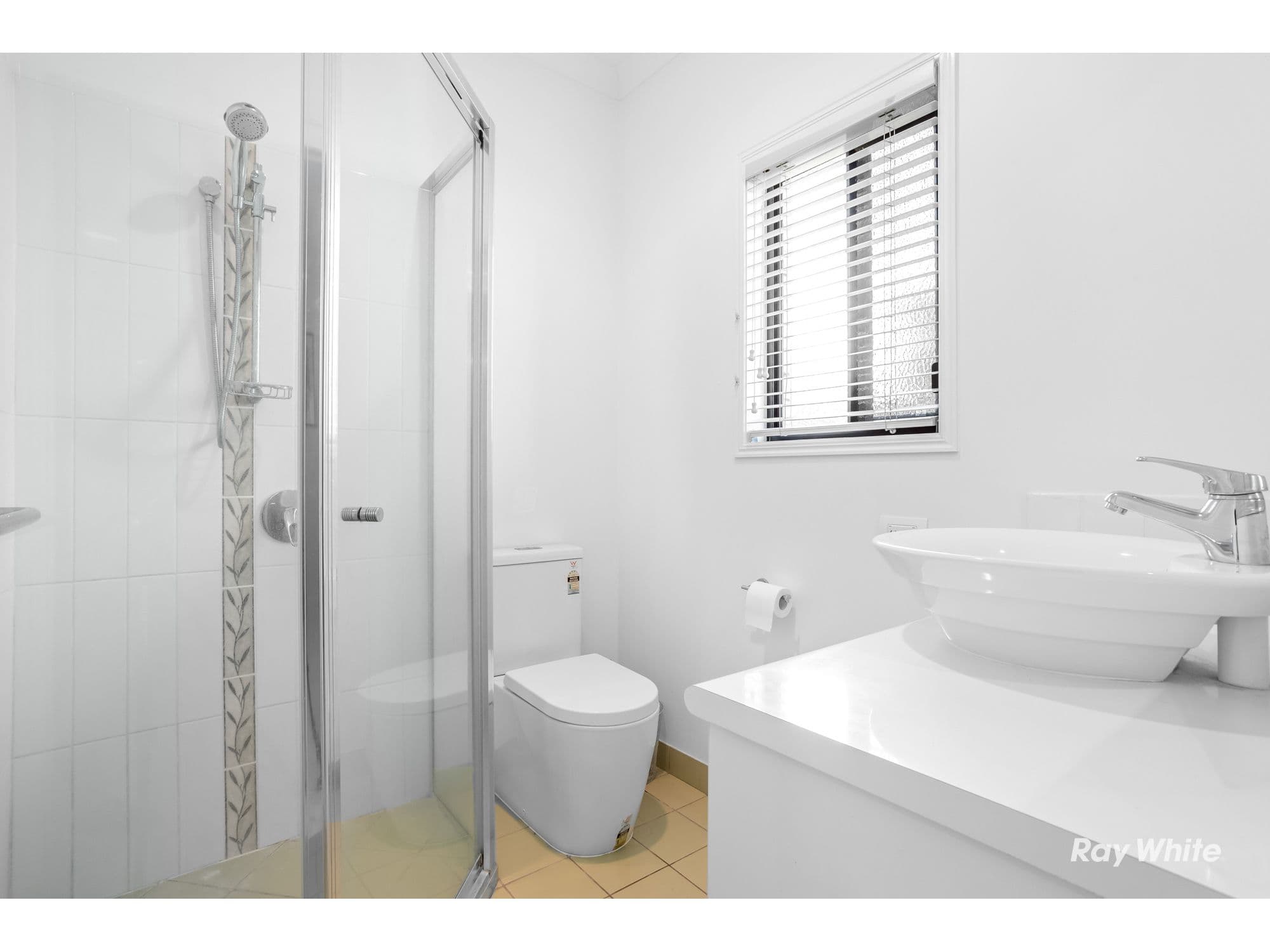 215 Victoria Place, Berserker QLD 4701, Berserker - Thumbnail 8