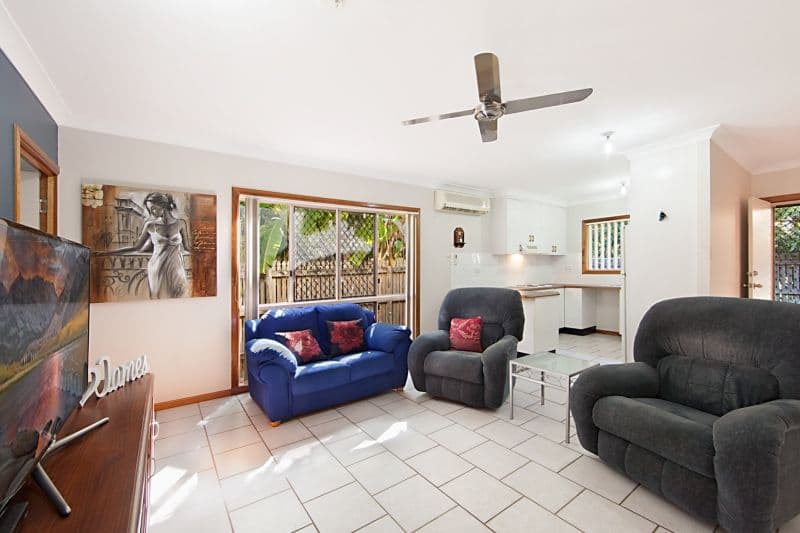 50 Latchford Street, Pimlico QLD 4812, Pimlico - Thumbnail 2