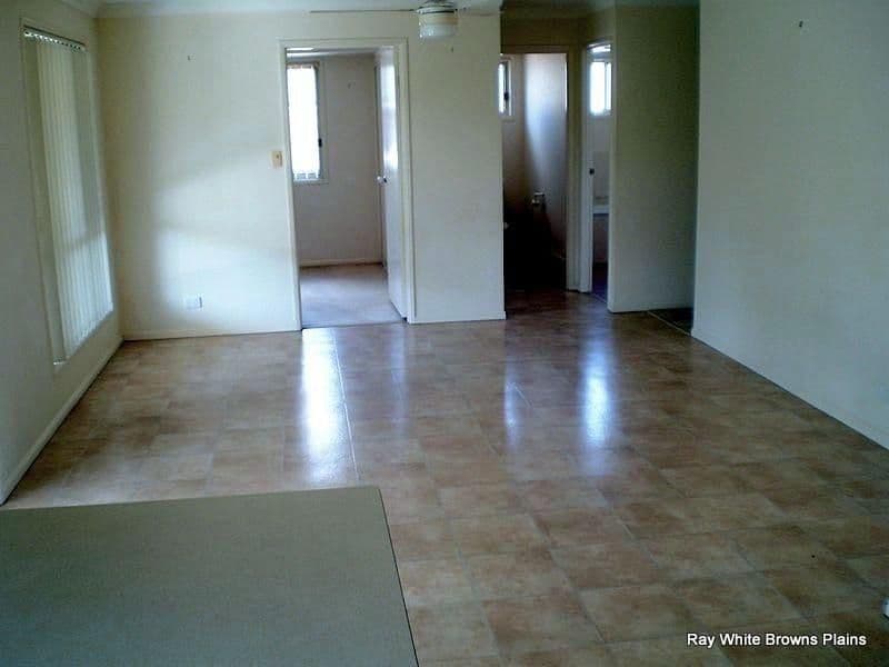 59 Cumberland Crescent, HERITAGE PARK QLD 4118, Heritage Park - Thumbnail 4