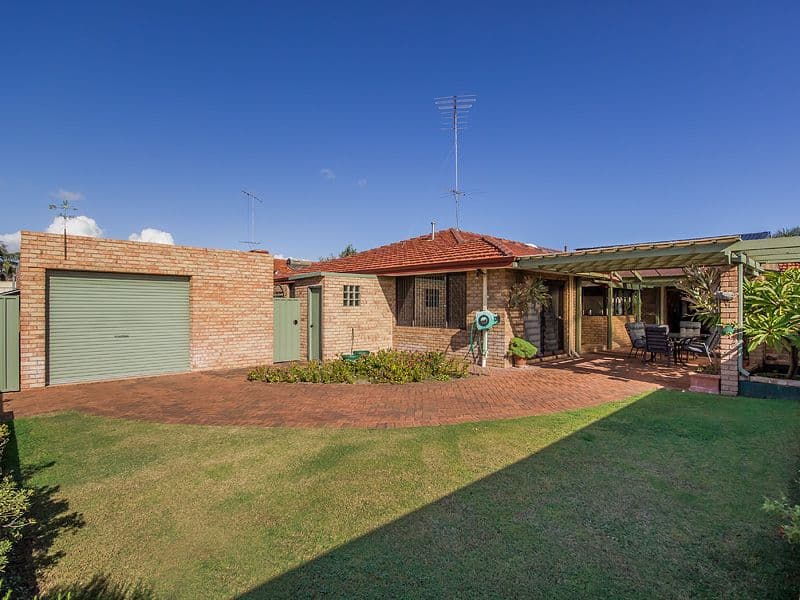 18 Frigate Close, Waikiki WA 6169, Waikiki - Thumbnail 3