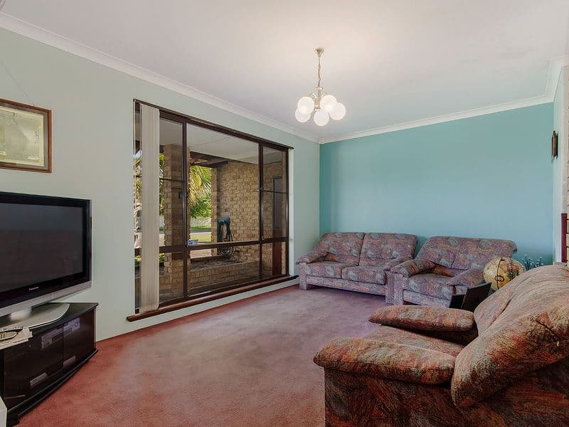 18 Frigate Close, Waikiki WA 6169, Waikiki - Thumbnail 4