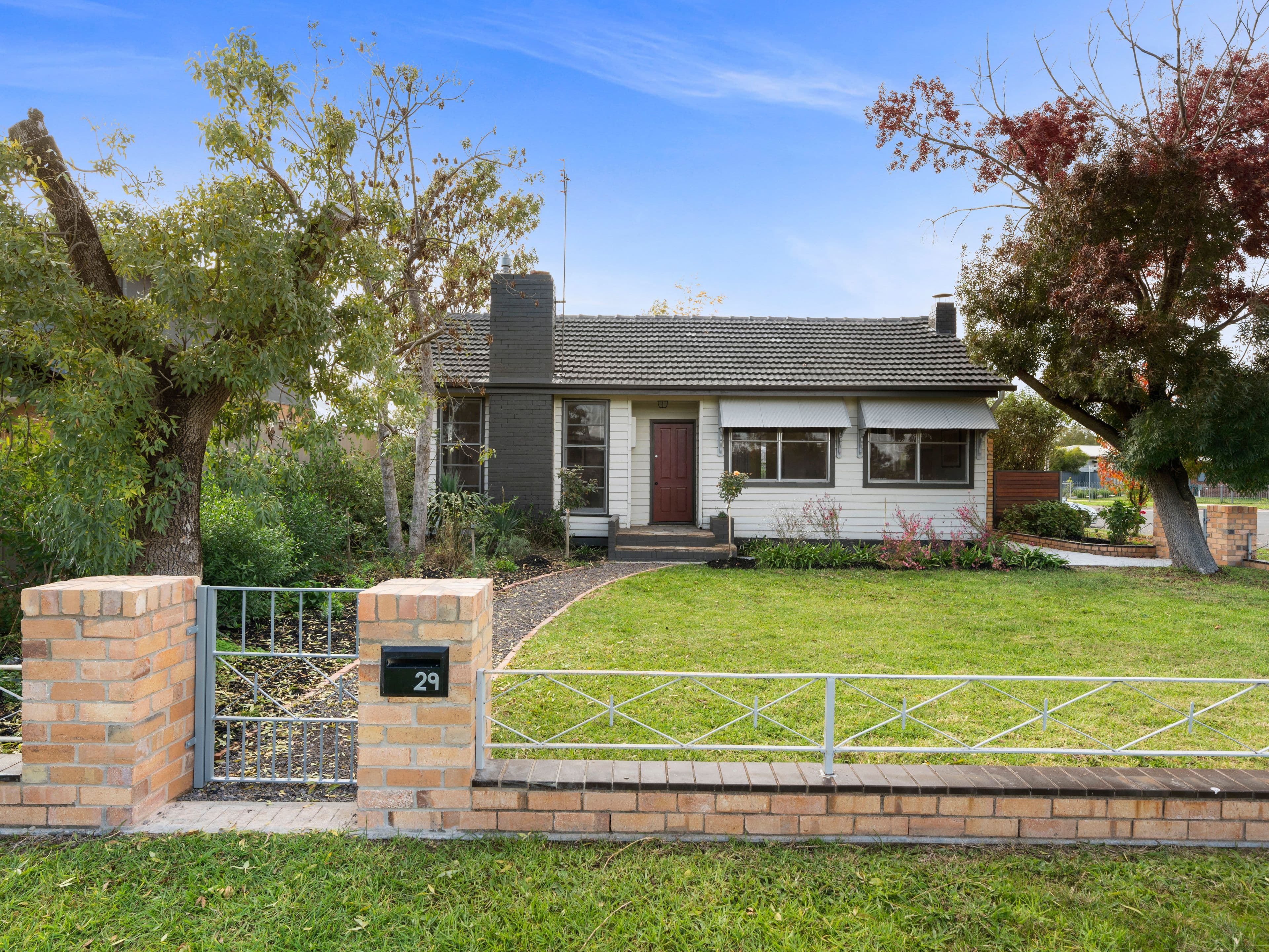 29 Dunn Street, Benalla VIC 3672, Benalla - Image 1