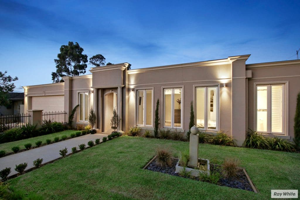 4 GIDGEE Court, Wantirna South VIC 3152, Wantirna South - Image 1