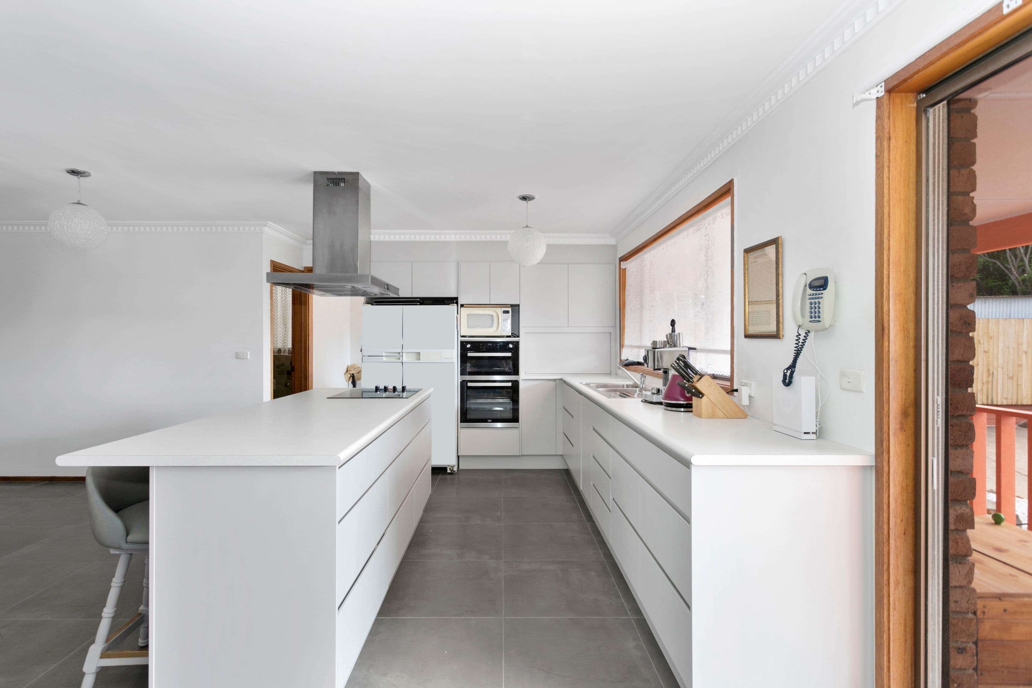 5 Grantham Road, Batehaven - Thumbnail 3