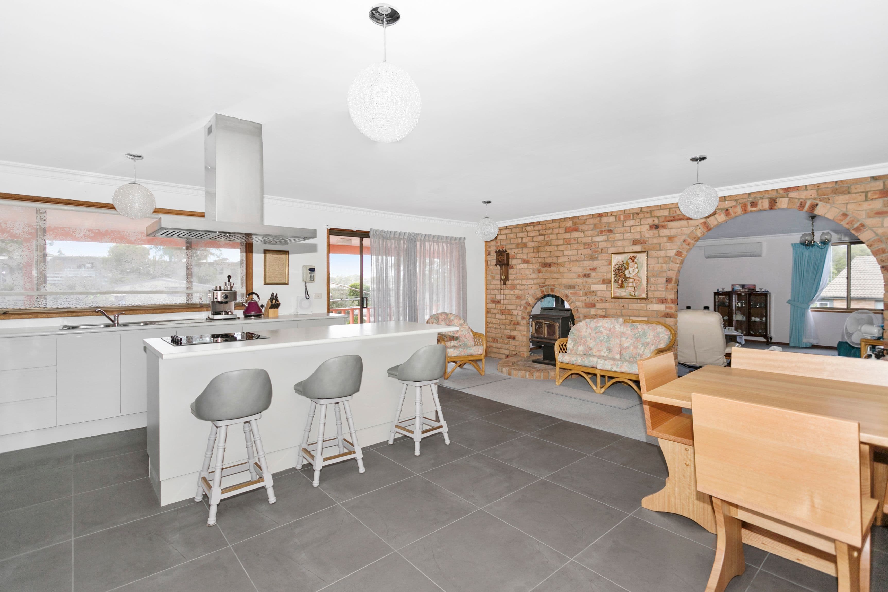 5 Grantham Road, Batehaven - Thumbnail 5