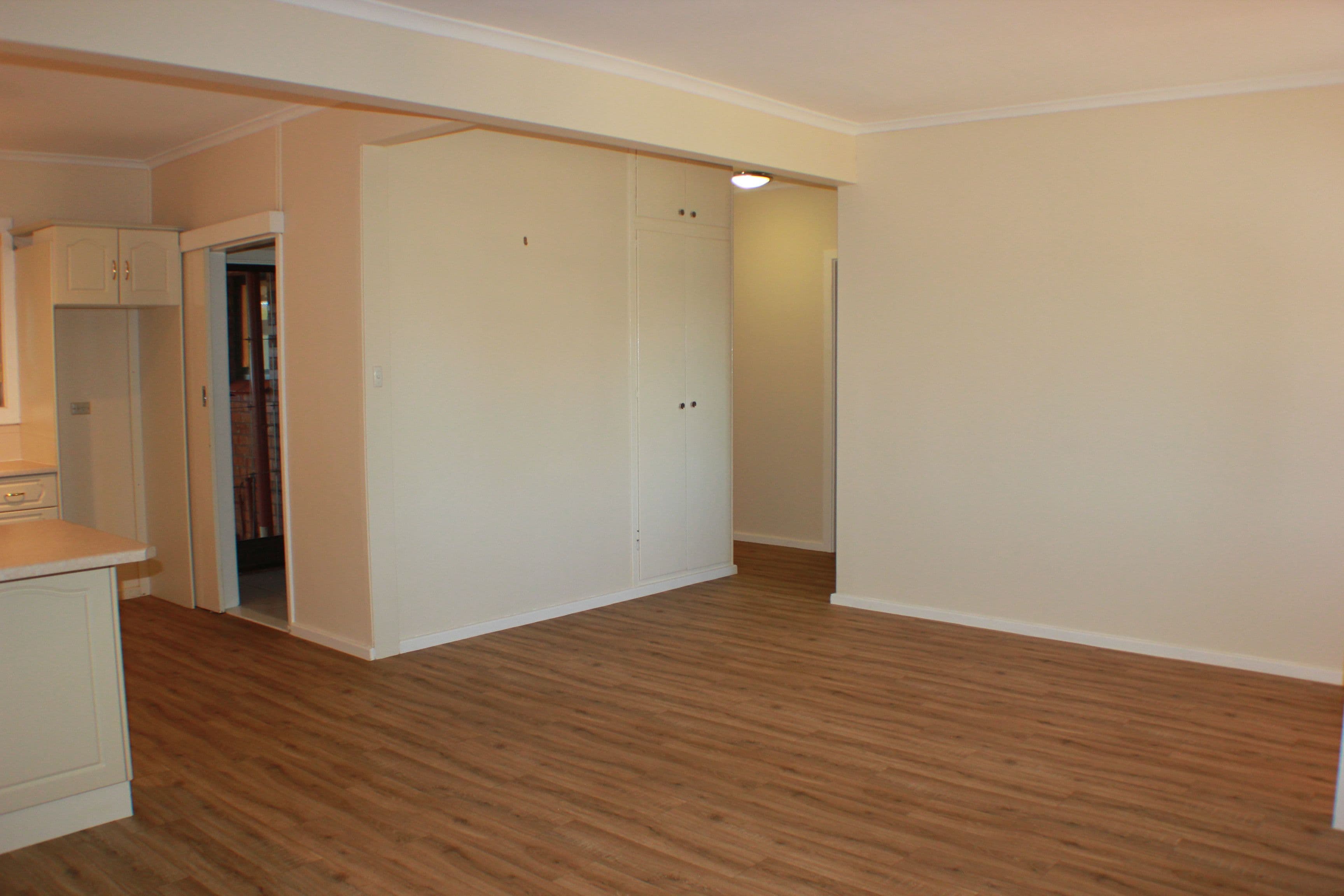 192 Nicolson Avenue, Whyalla Stuart SA 5608, Whyalla Stuart - Thumbnail 4