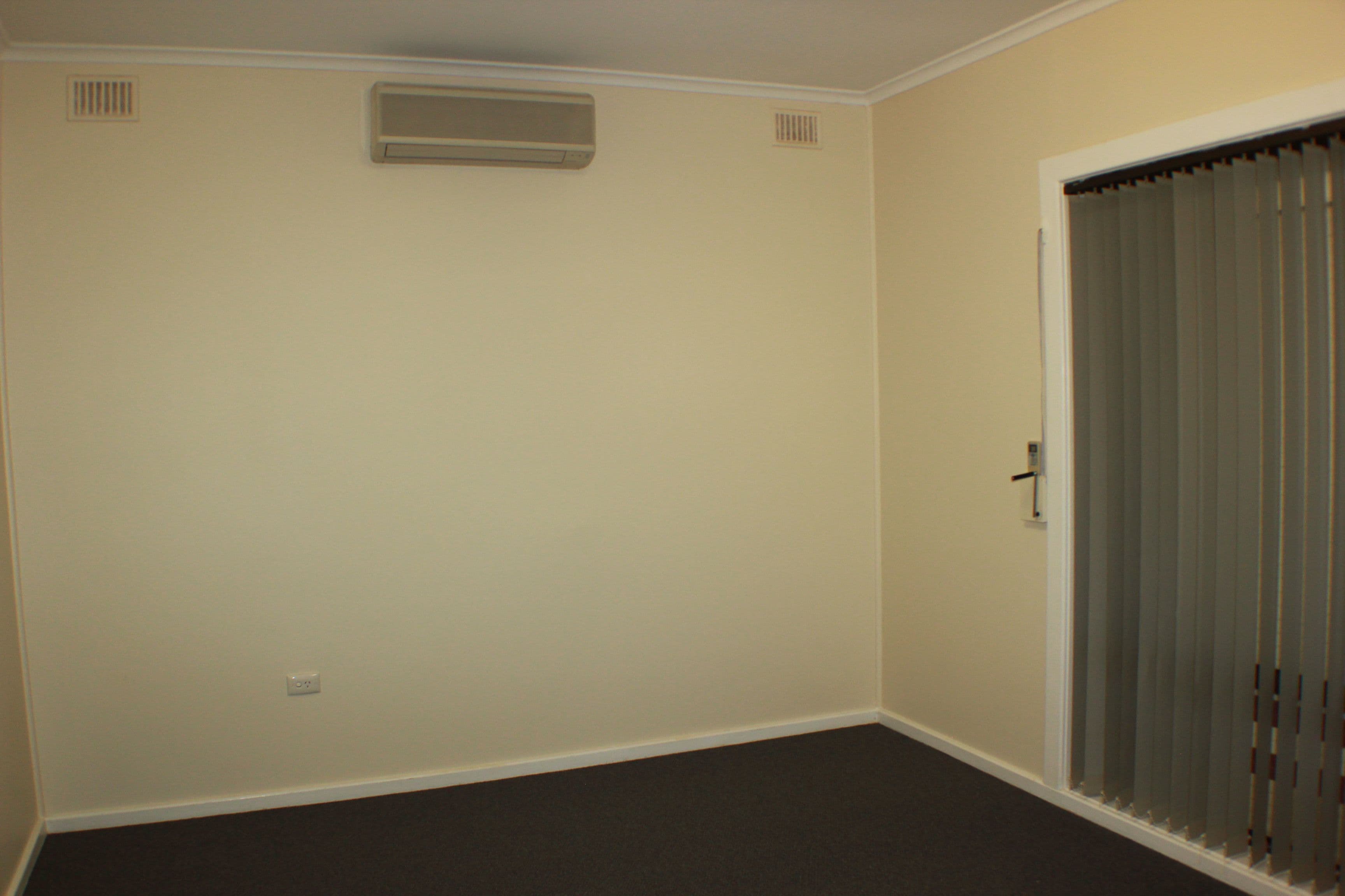192 Nicolson Avenue, Whyalla Stuart SA 5608, Whyalla Stuart - Thumbnail 5