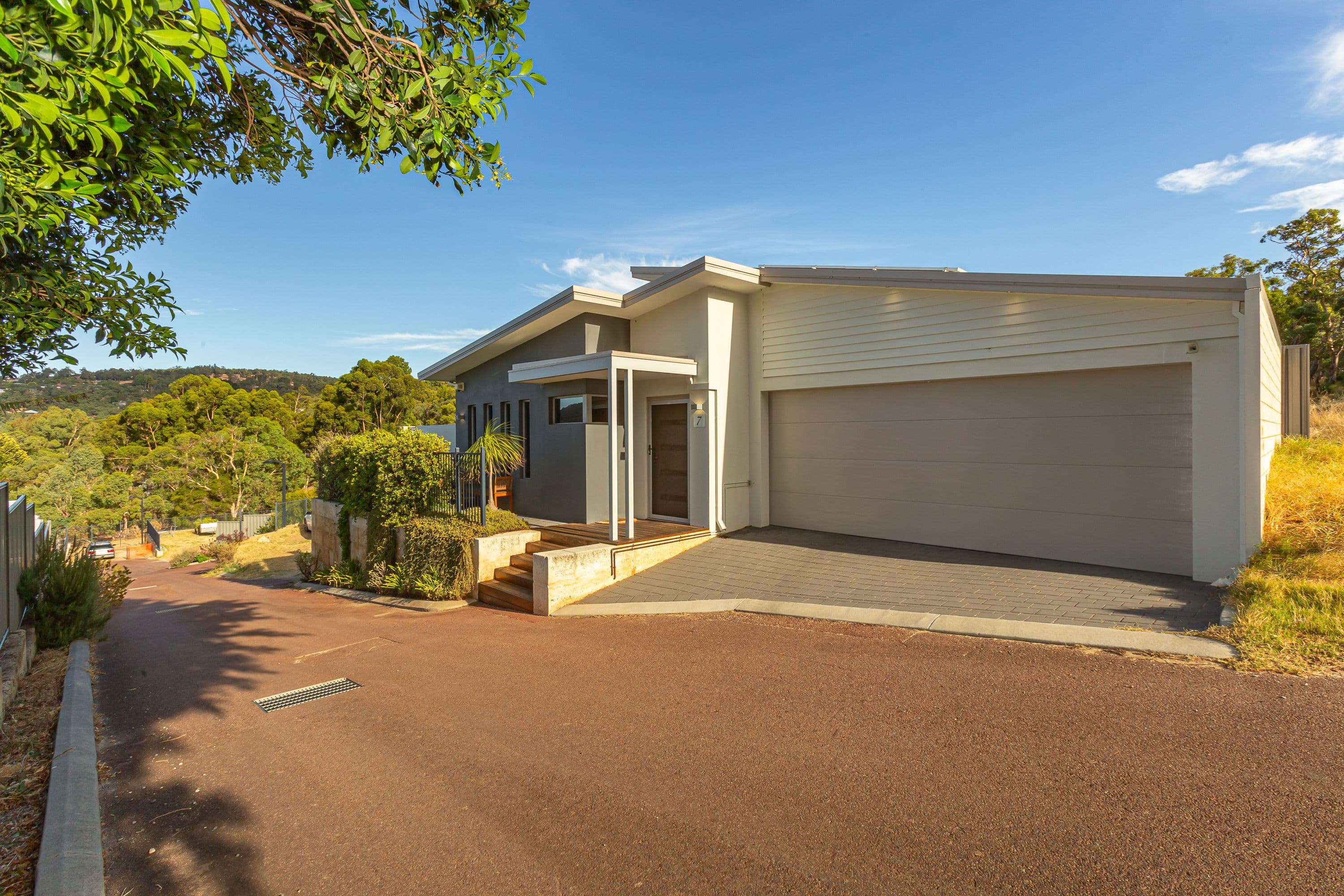 32 Salter Road, Mount Nasura WA 6112, Mount Nasura - Thumbnail 2