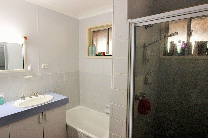 22 Hardey Crescent, DAMPIER WA 6713, Dampier - Thumbnail 5