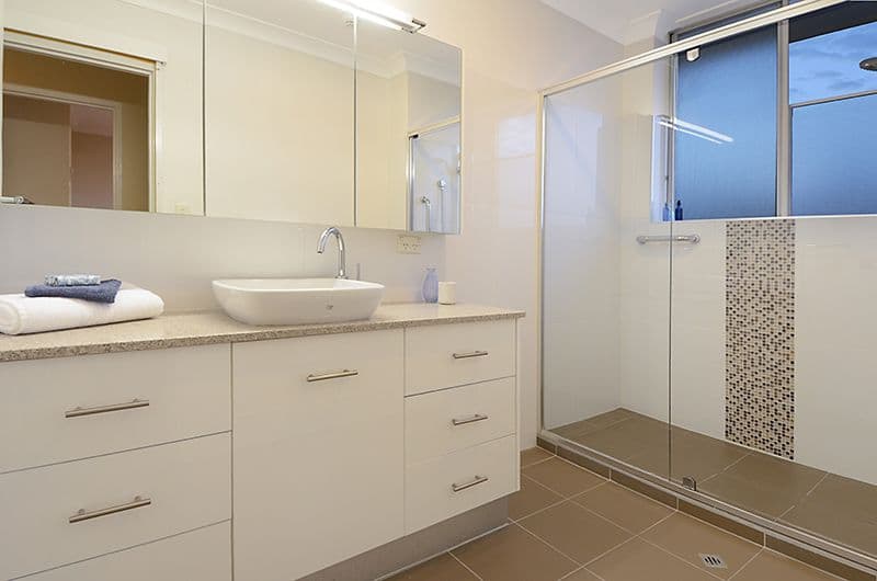 33 Mullens Street, HAMILTON QLD 4007, Hamilton - Thumbnail 8