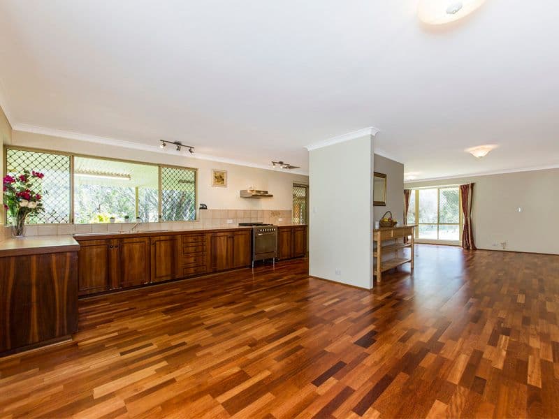 56 Ridgewood Loop, Bullsbrook WA 6084, Bullsbrook - Thumbnail 2