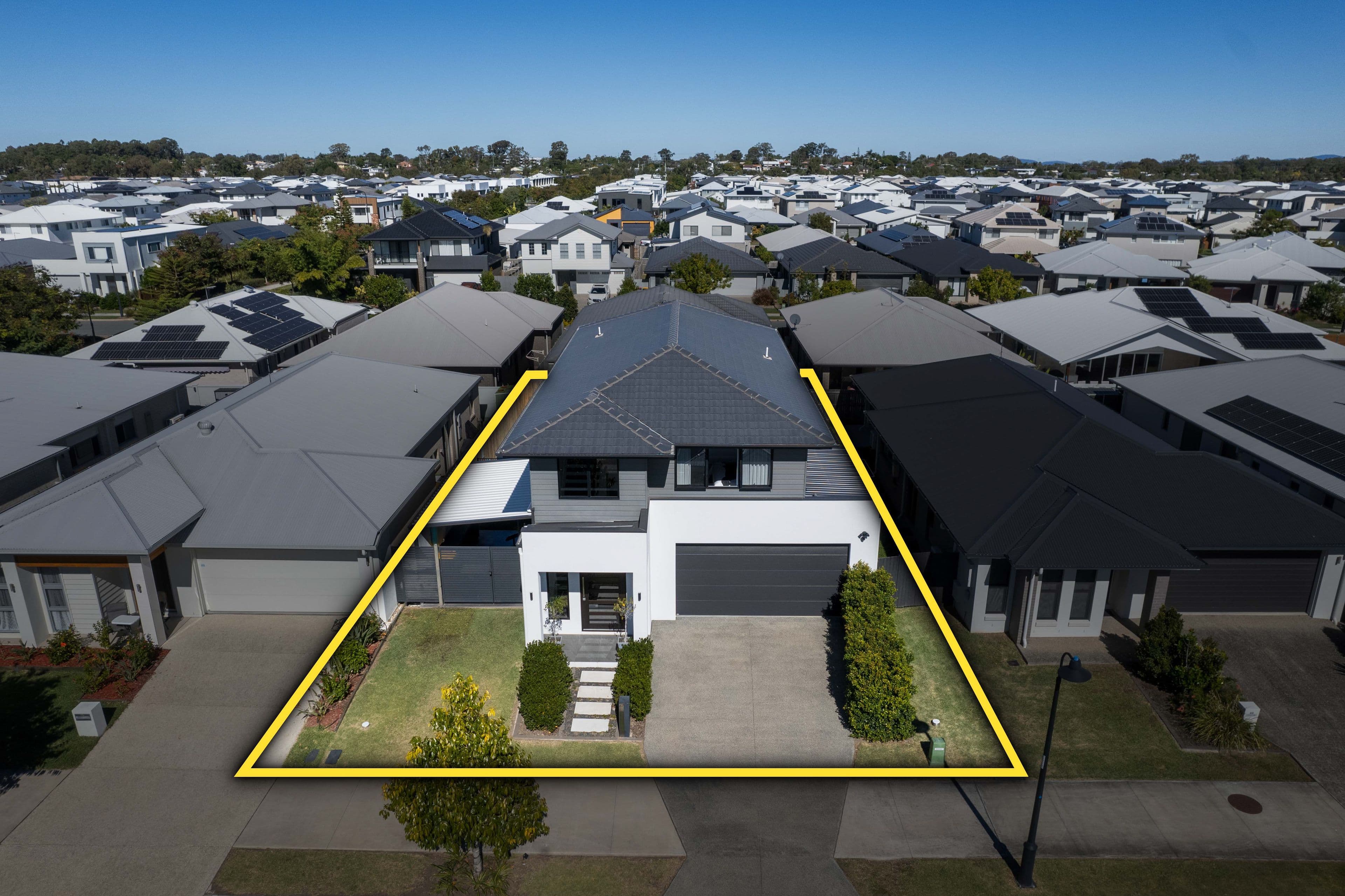 67 Aegean Avenue, Newport QLD 4020, Newport - Thumbnail 2