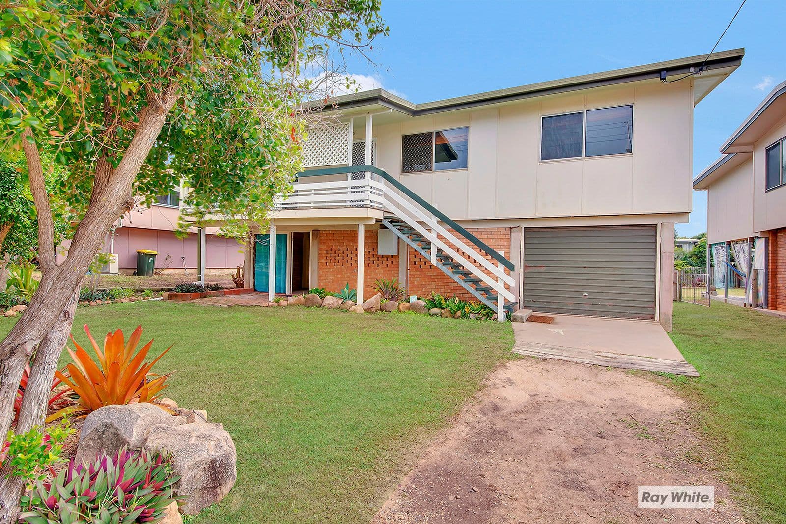 19 Ganter Street, Lammermoor QLD 4703, Lammermoor - Image 1