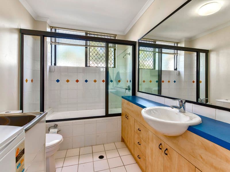 28 Grosvenor Street, BALMORAL QLD 4171, Balmoral - Thumbnail 8