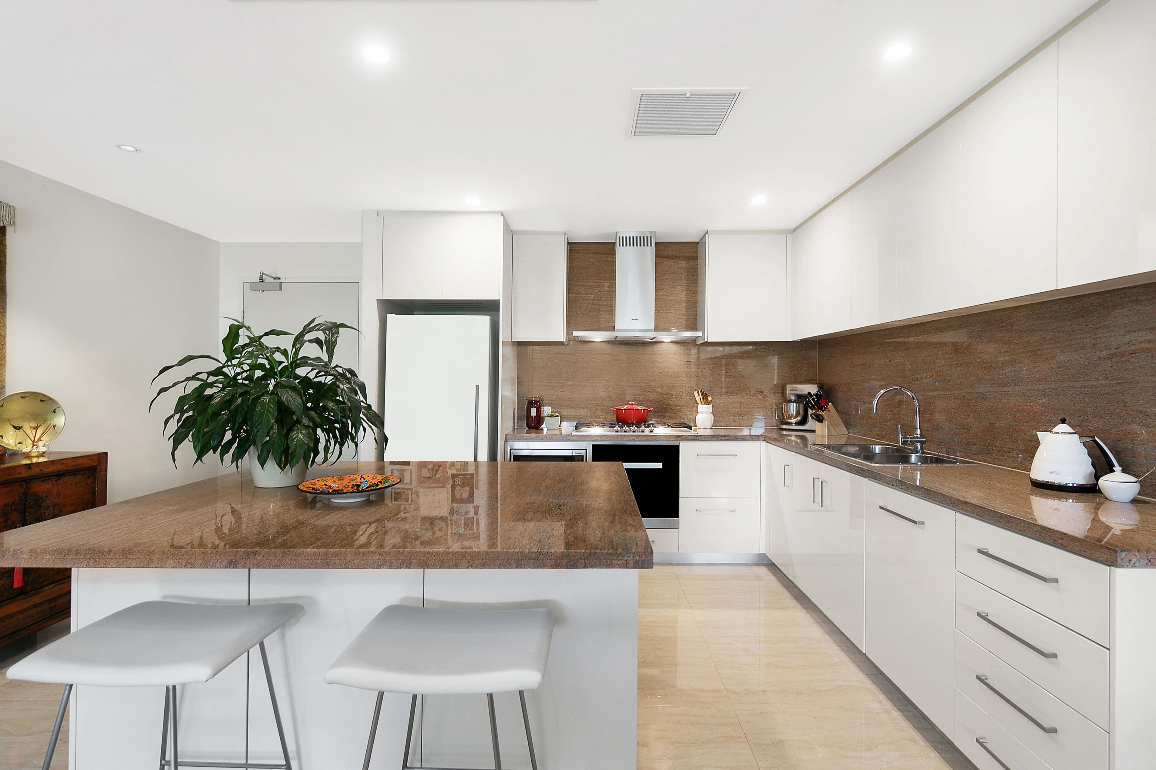 3 Heydon Avenue, Warrawee NSW 2074, Warrawee - Thumbnail 3